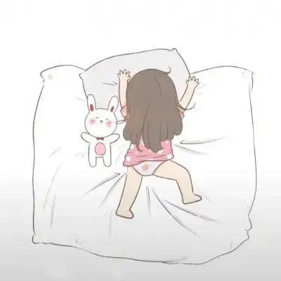 情侣头像一对两张l刚谈恋爱的女生真是太虚伪了