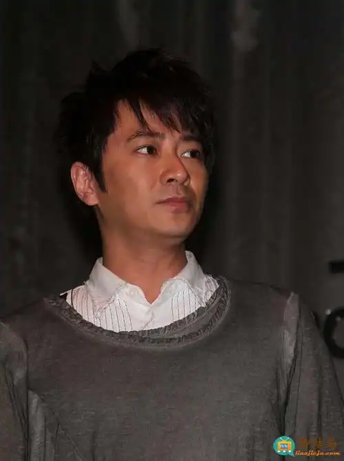 孙耀威 生活照(10745106)_明星库-聊结局