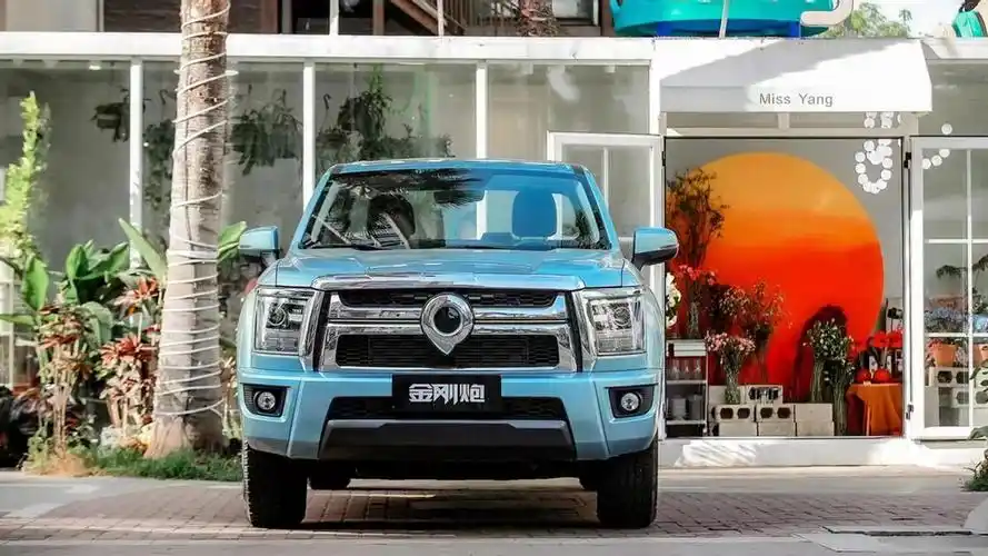 城市文旅新风潮10万级自动挡皮卡金刚炮化身创富好助手