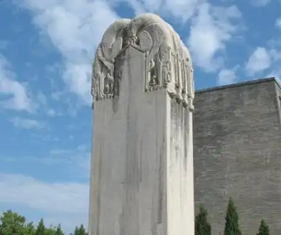 她是中国古代上唯一的女皇帝 为何死后会留下一块无字碑呢