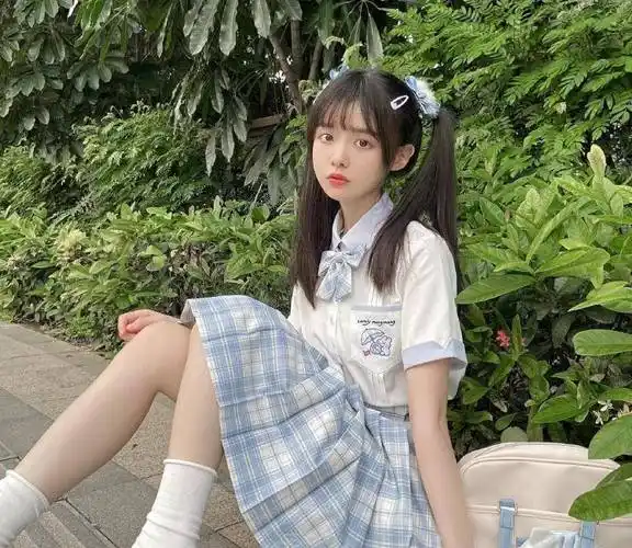 女生_水手服_纯色