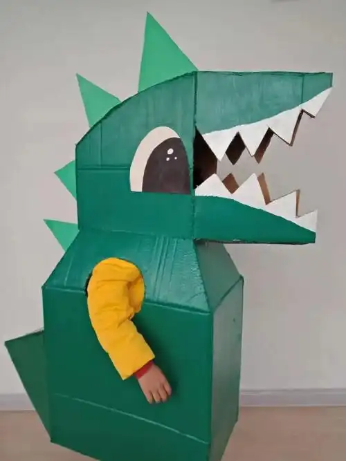 怎么用废纸盒制作机器人图片_【金马伦幼儿园】 "巧手制作,创意无限"