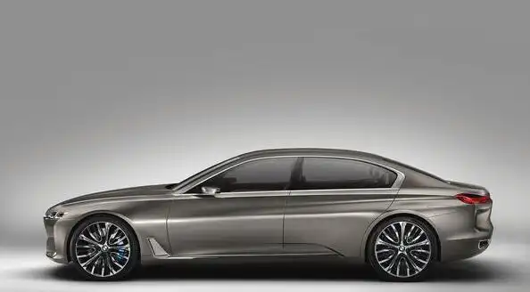 2023款宝马9系正式登场!对开式车门 6.6t v12引擎,实力不输宾利