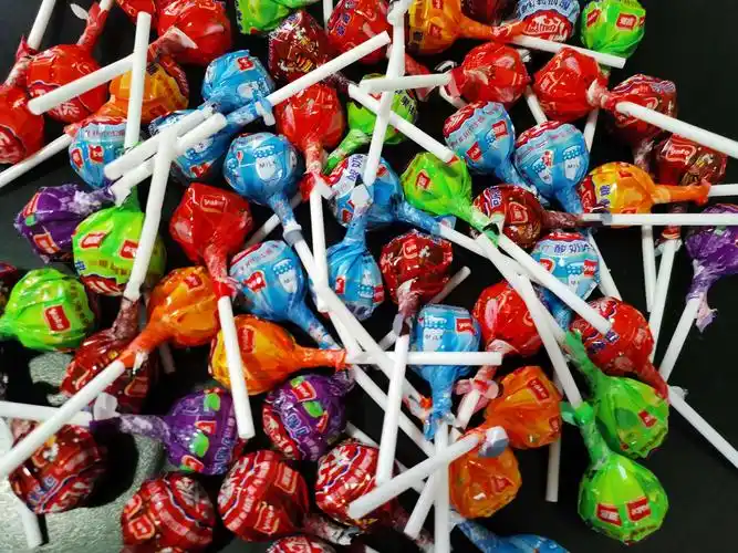 棒棒糖 好像是学生们的最爱