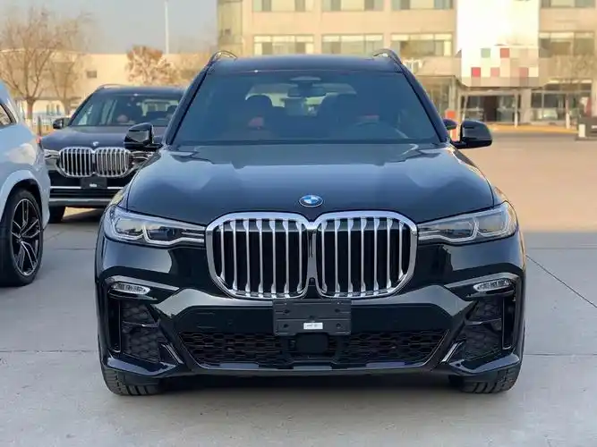 宝马x7加版行情解读