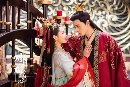 比起其他演员,为什么方逸伦是特别的?