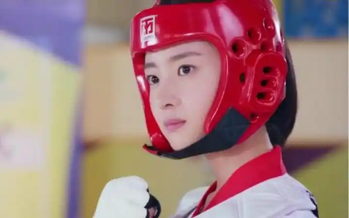 胡冰卿旋风少女戚百草热血番