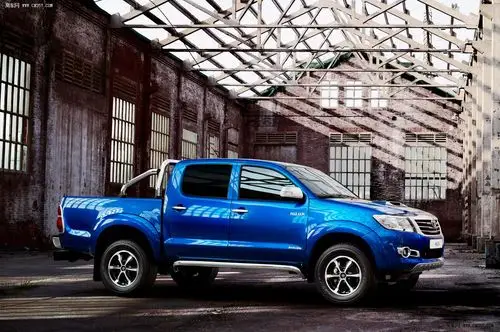 2014丰田 hilux invincible版皮卡
