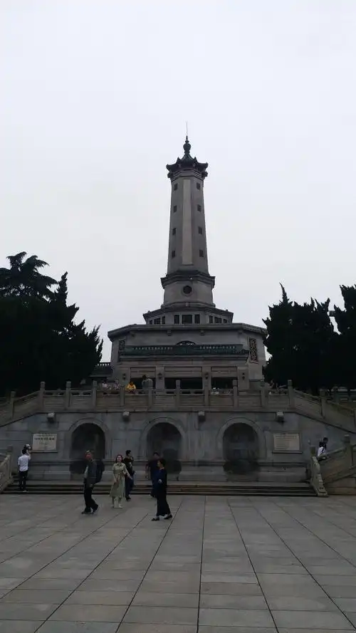 人民英雄 永垂不朽-湖南烈士公园