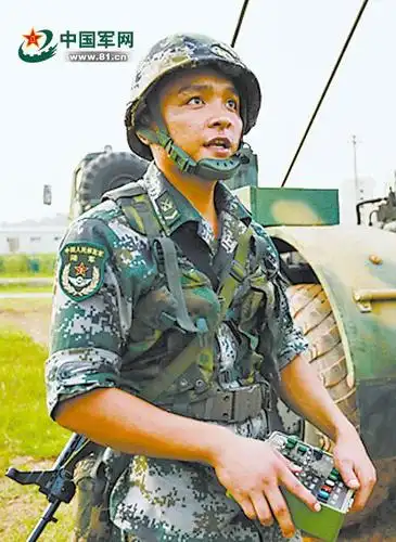 一个人拯救一座桥 这名陆军中士不简单(图)