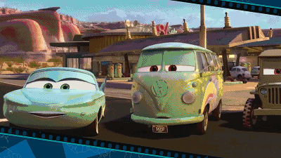 飙车场景麦坤翻车惊险刺激让炫酷飙到极限肾上腺素狂飙摩擦公路出现的