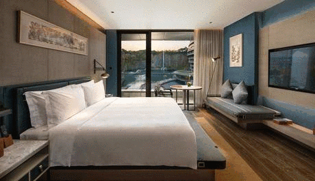 4000元一晚的酒店,睡完谁不想把浴袍带走呢