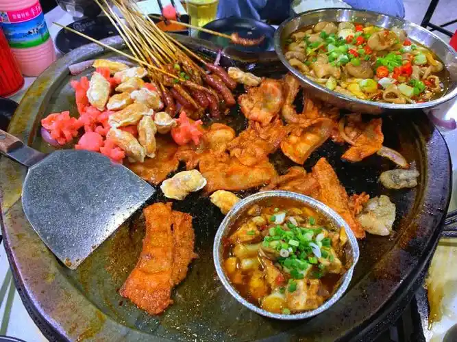 我觉得很好吃 价格很亲民很便宜#丽江美食  #美食  #丽江古城美食分享