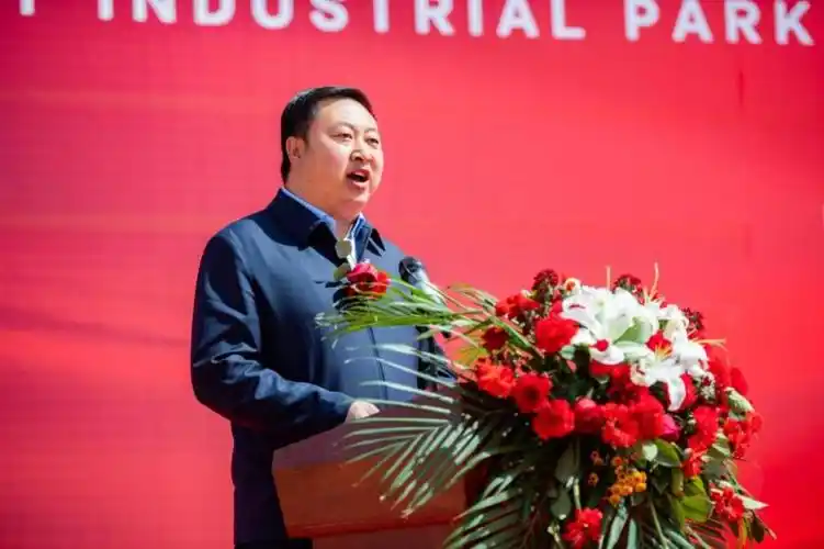 和林格尔县委副书记,政府县长李六小致辞和林格尔县委副书记,政府县长