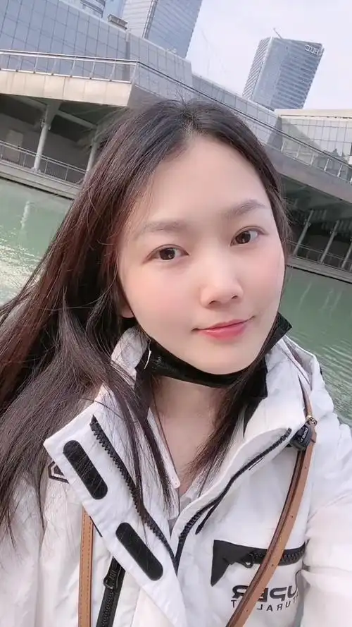 小倩倩灵活的舌舞