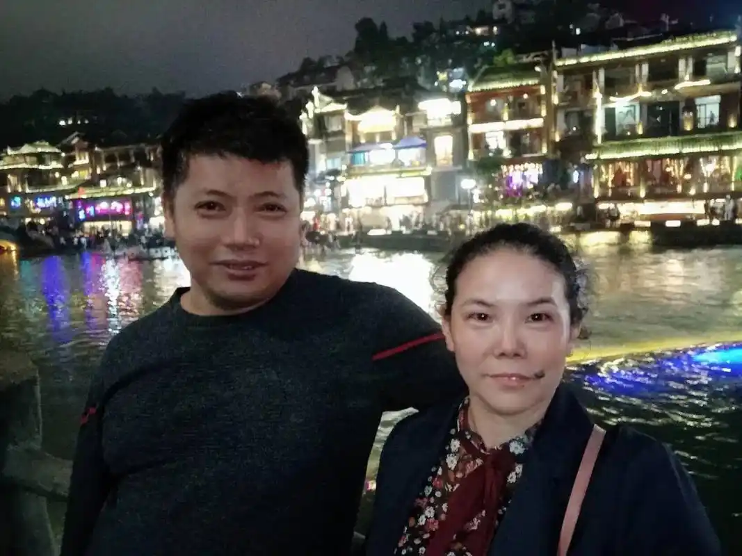 人海茫茫,相遇是缘,走过多少坎坷,尝过多少酸甜,才知平淡,红 - 抖音