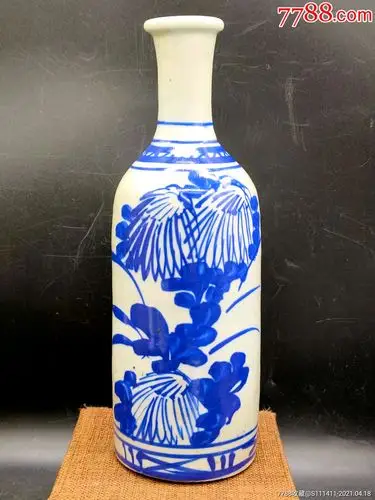 清末蝶恋花青花瓷酒瓶花瓶一只