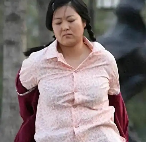 曾经的她们倾国倾城,如今沦为土气大妈,岁月的"杀猪刀"太狠了|王澜