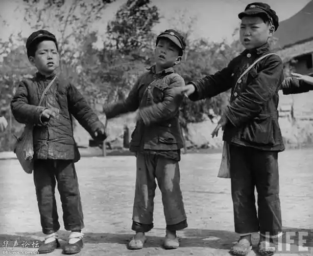 老照片(旧时代的儿童)