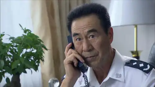 铁腕行动:领导要盯紧白阳,怀疑上聋哑人,透露给他假情报!