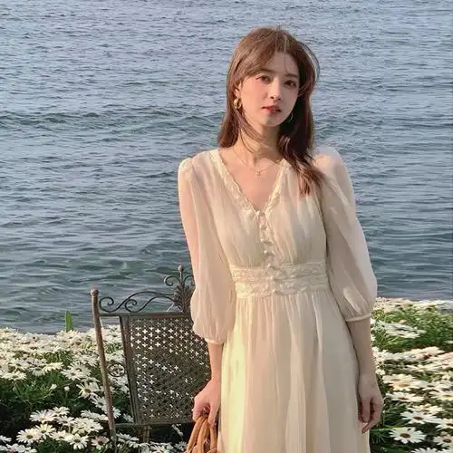 法式仙女连衣裙温柔超仙早春装2022新款气质收腰长裙碎花吊带纱裙