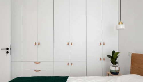 白色的柜门容易变黄不推荐使用也不一定