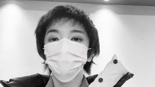 华晨宇戴口罩开工!《歌手2020》启动云录制,谁将问鼎新一期冠军