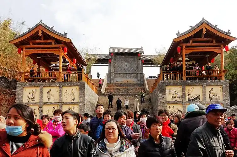 游倒盏民俗文化村