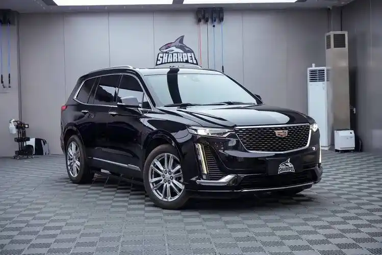 凯迪拉克xt6贴隐形车衣,无论岁月流转,始终闪耀光芒!