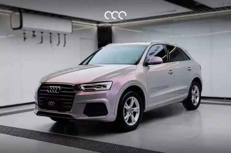 奥迪q3车身贴膜漫彩改色膜梦幻灰