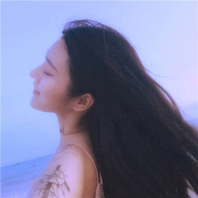 女生侧面头像唯美长发头像精选