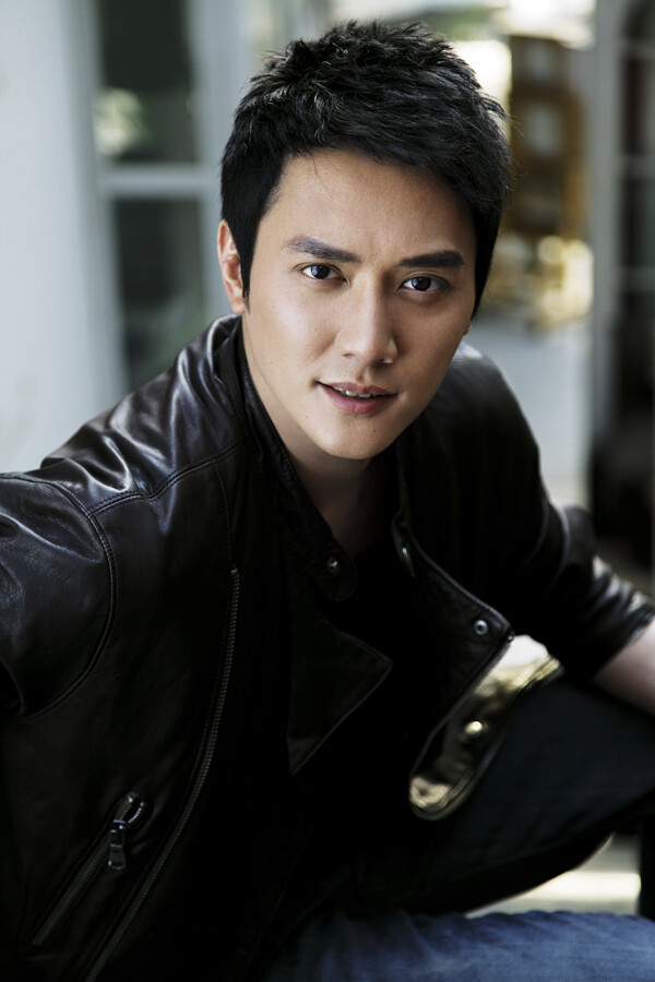 冯绍峰.敢爱敢恨的八爷.